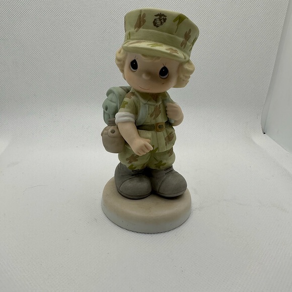 Precious Moments Female Marine/Navy - Picture 1 of 5